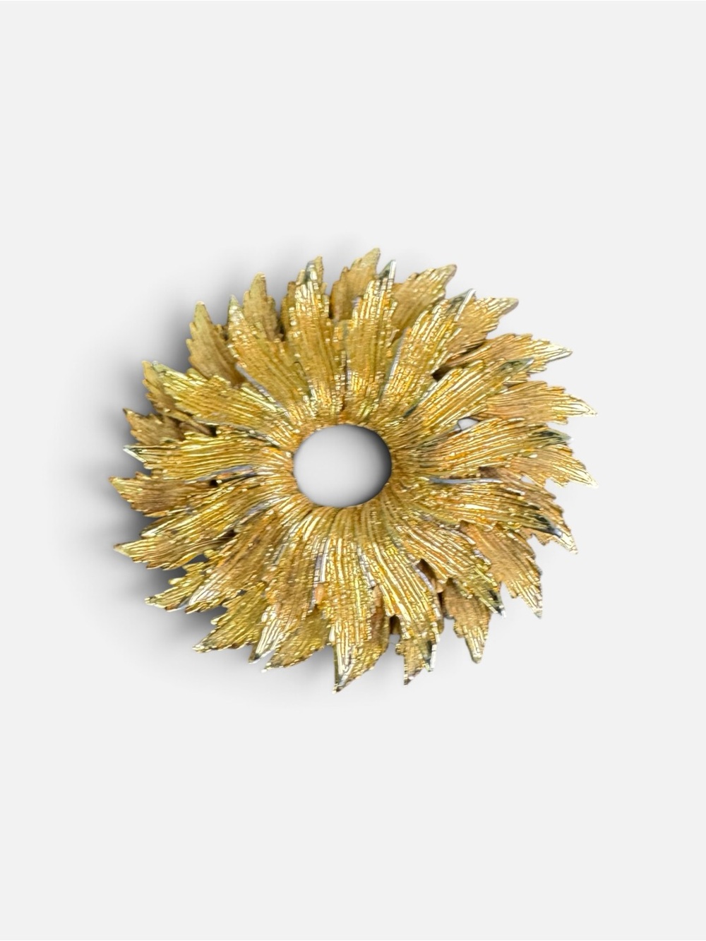 Vintage Gold-Tone Sunburst Floral Brooch Pin Hollywood Regency Glamour